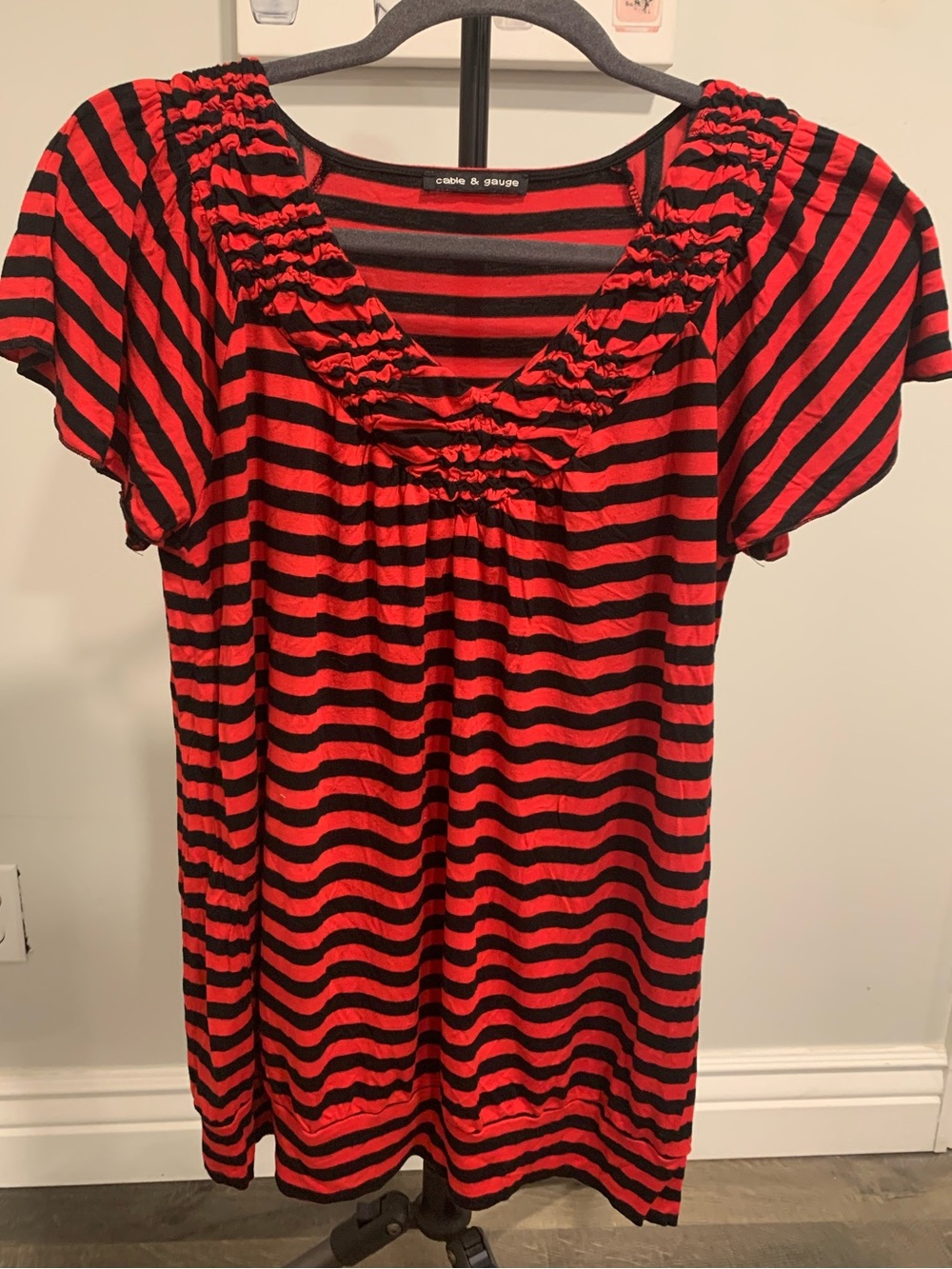 Cable & Gauge Red and Black Striped Ruched Scoop Neck Top - GB038